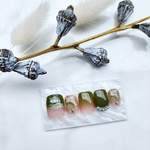 Press-on nails "Mossy Meadow"