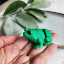 Load image into Gallery viewer, 3d printing &quot;Frog&quot; mini flexi animal toy