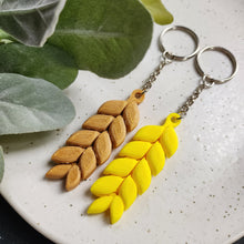 Load image into Gallery viewer, 3d printing &quot;Wheat&quot; flexi keychain