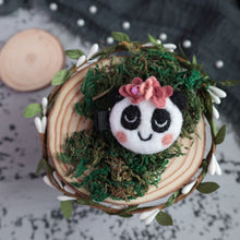 Load image into Gallery viewer, Wool felted flower Panda hair clip baby kids hair accessories