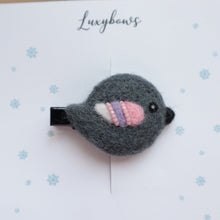 Load image into Gallery viewer, 100% wool Needle felted Grey Bird Hair clip