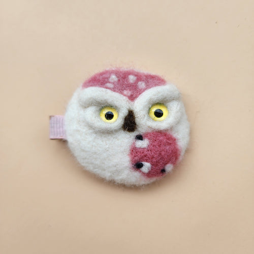 100% wool Needle felted Owl Hair clip/brooch