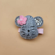 Load image into Gallery viewer, Felted Cat Hair clip/Brooch