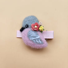 Load image into Gallery viewer, 100% wool Needle felted Pink Robin Bird Hair clip