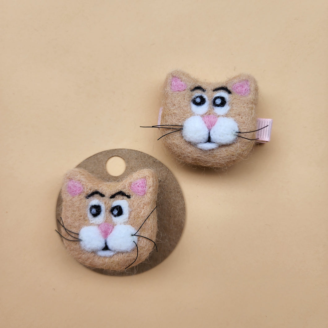 100% wool Needle felted Cat Hair clip/brooch