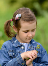 Load image into Gallery viewer, 100% wool Needle felted Pink Robin Bird Hair clip