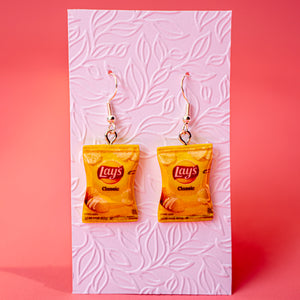 Lay's classic earrings